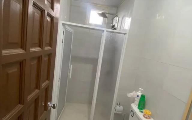 Cozy Condo 700m Away From Burnham