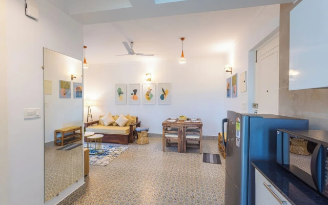 Palm Retreat 1BHK Pool & Field Views