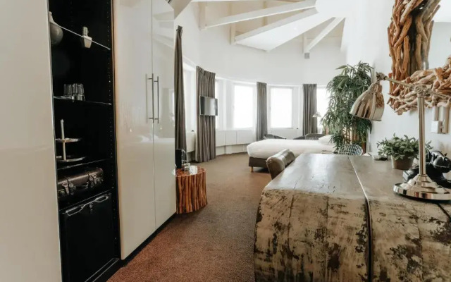 Queen Hotel