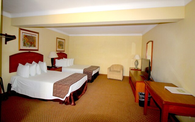 Hafersons Inn Hotel & Suites