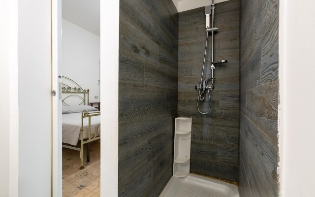 3137 Villetta Velia by Barbarhouse