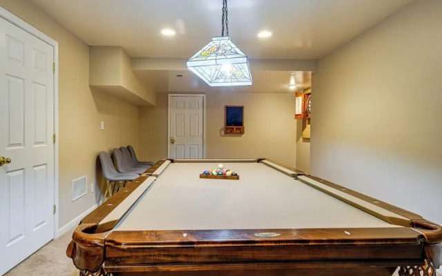 Family Retreat w/ Fenced Yard in Woodbridge!