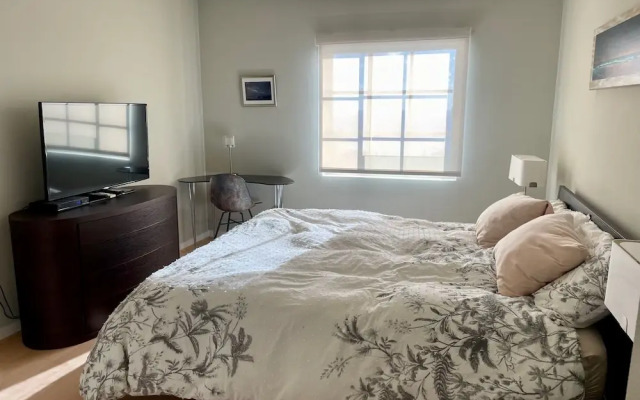 Lanikea Ocean View Apartment 2 Bedroom Condo by RedAwning