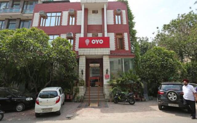 OYO Flagship 632 Kalkaji Mandir