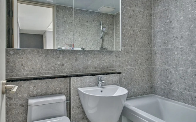 Gangneung Chonpines Ocean Suites Hotel
