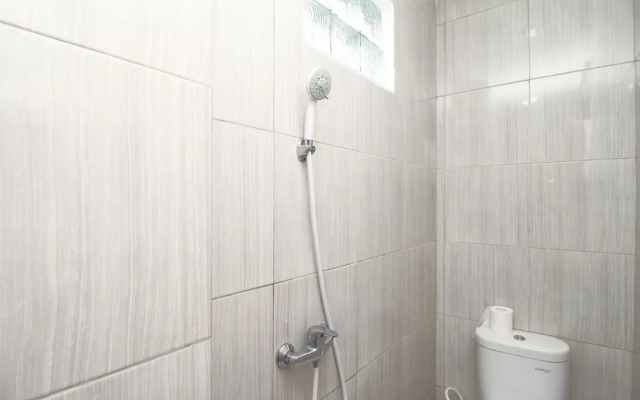 Airy Sanur Sekar Waru 18 Bali