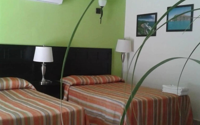 Hotel Playa Azul
