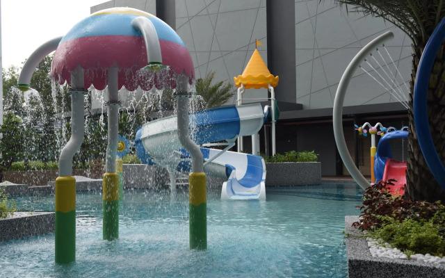 Vangohh Eminent Hotel & Spa