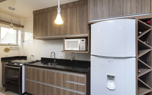 Aluguel Apartamento 3 quartos 100m Mar - 036