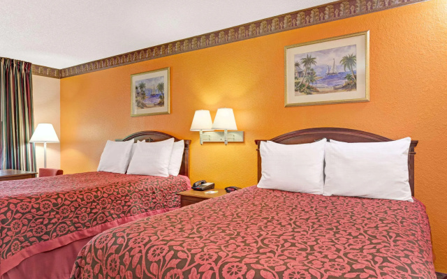Days Inn by Wyndham Daytona Beach Downtown