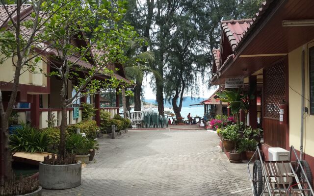 Island View Bungalows