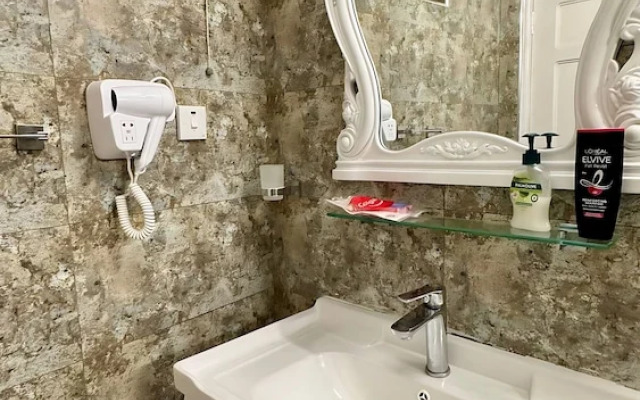 Royal Serviced Cottages