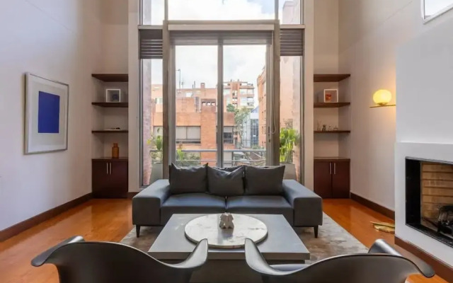 W Splendid 1BR Duplex in Parque 93