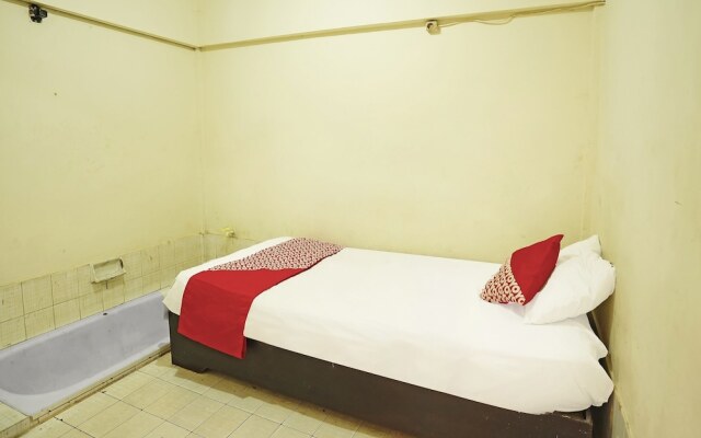 Hotel Rian Palembang by OYO Rooms