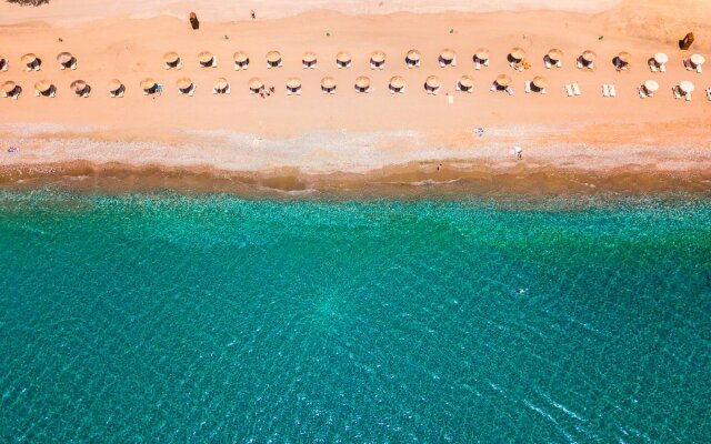 Lardos Bay