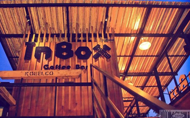 Snooze Box Hotel