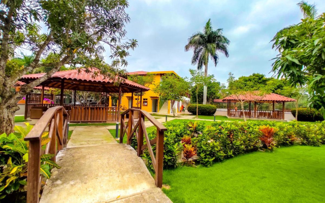 Senderos del Mar, Hotel con AC, Piscina, cerca de Tayrona