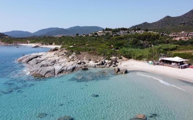 Villetta capo schiera 100 m dal mare