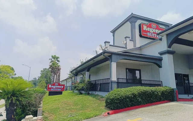Hotel O Regency Suites Houston - IAH Beltway 8