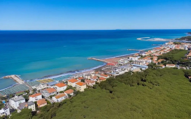 Apartment in Marina di Cecina Near Beach