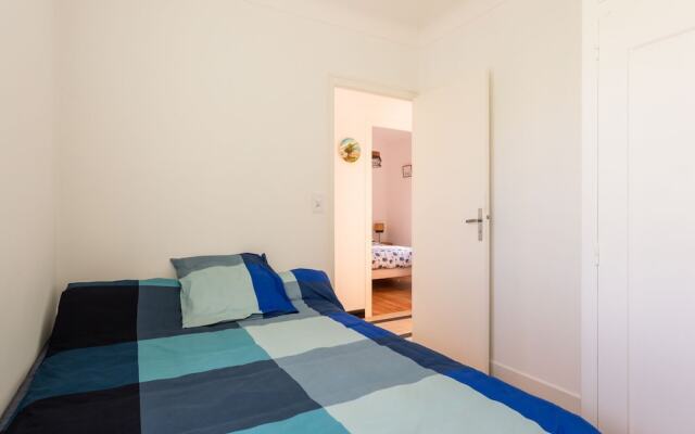 Alluring Holiday Home in Arcangues with Balcony