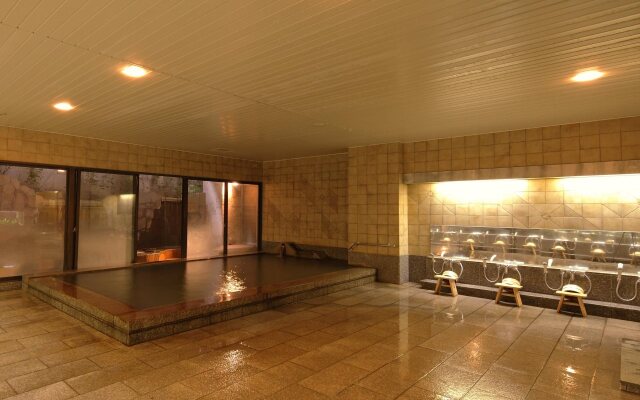 Nagoya Crown Hotel