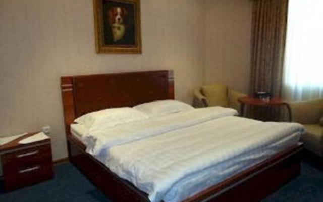 Zarafshan Grand Hotel