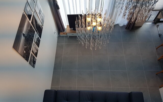 R.Loo House Seogwipo