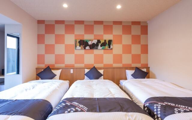 OYO Earth Hotel