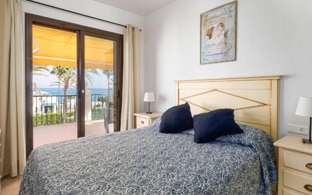 Frontline Beach Apartment Marina Real 5009