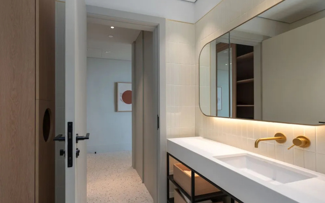 Business Bay Trendy Studio w Pool and Gym
