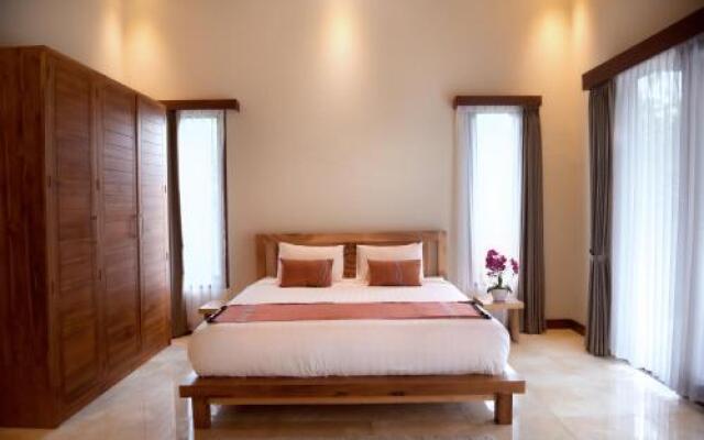 Aurelia Villa 2