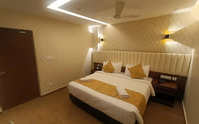 The Kings Park Grand