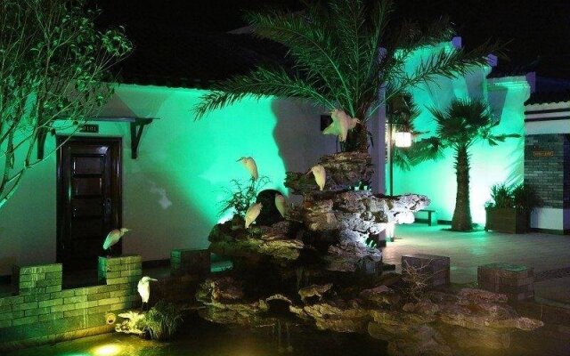 Hailang Yuanlin Holiday Hotel