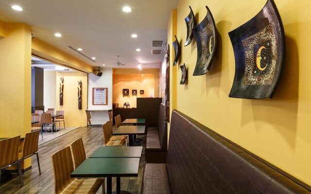 CHECK inn Express Taichung Fengchia