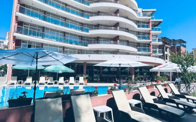 Hotel RIAGOR