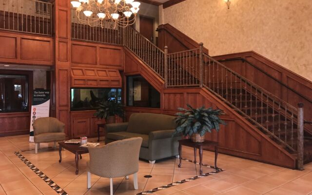 Shary Inn and Suites