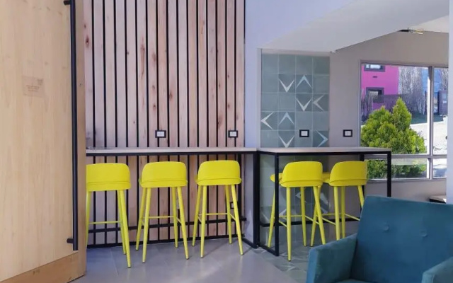 Apart Hotel el Jardin de los Presentes