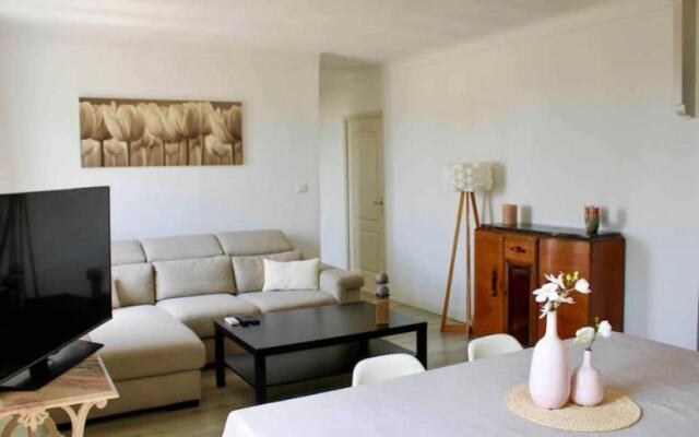 Magnifique appartement devant la plage