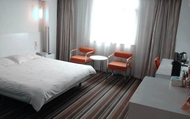 Ma'anshan Motel 168 - Hux North Road