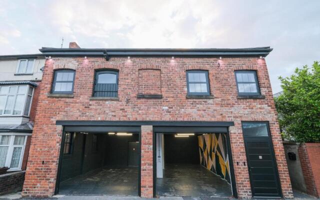 The Eden Warehouse - Gold Apartment, sleeps 5