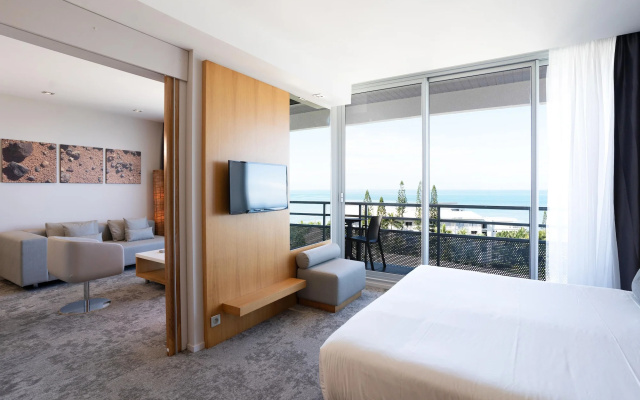 Chateau Royal Beach Resort and Spa — фото 5