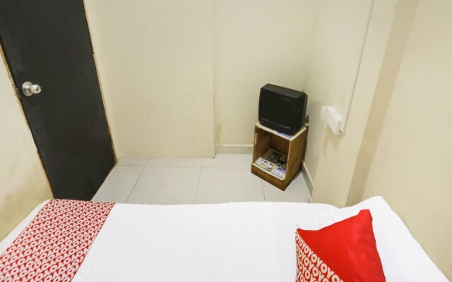 SPOT ON 91968 Penginapan Saweri GadingNearKlub Golf Ria Bintan