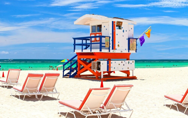 Sofi Beach Apartment