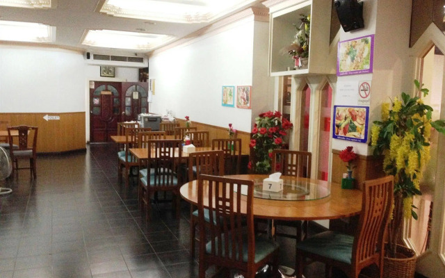 Siam Star Hotel