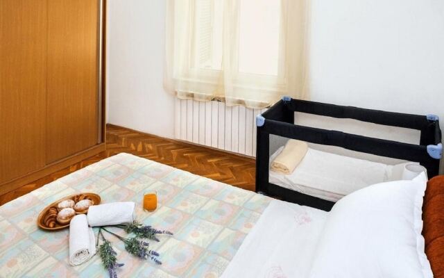 Mari - 250 m From sea - A2