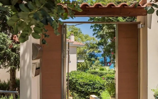 Eucalyptus Apartments Apartment Tangerine