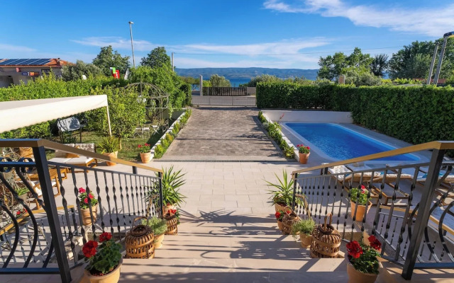 Storge Boutique Bed & Breakfast
