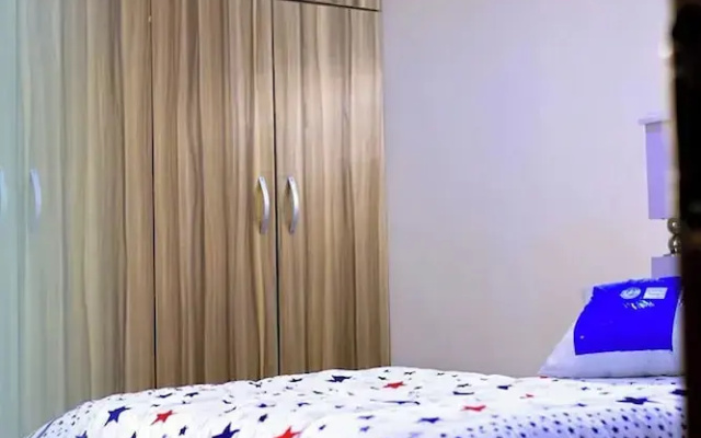 Luxurious Lukes Apartment