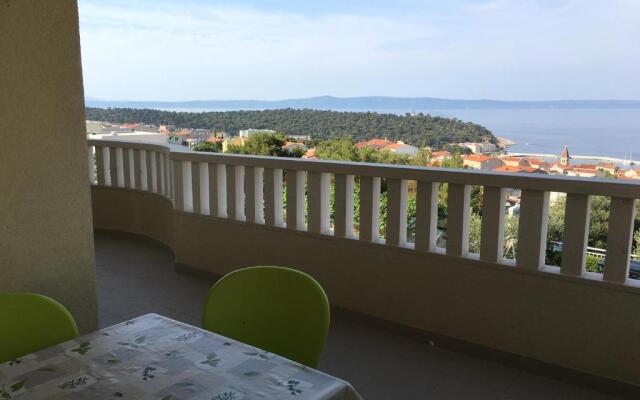 Apartments Akmadzic
